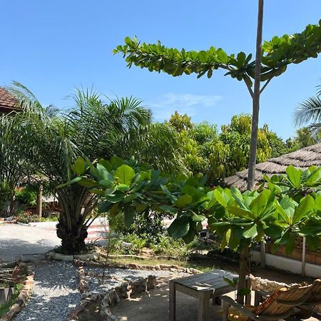 African Treasure Beach Resort Kokrobite Exteriör bild