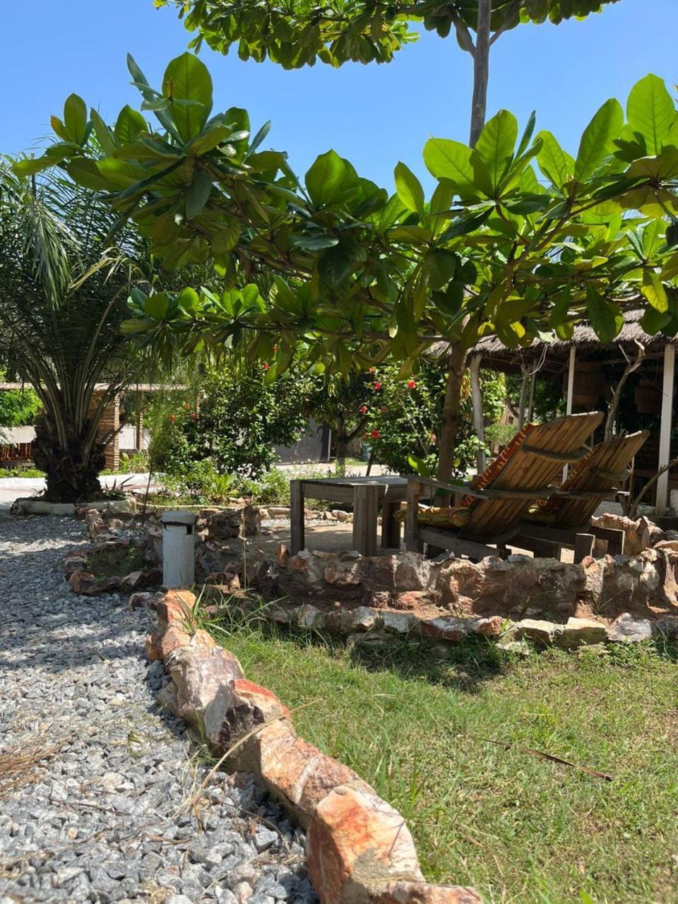 African Treasure Beach Resort Kokrobite Exteriör bild