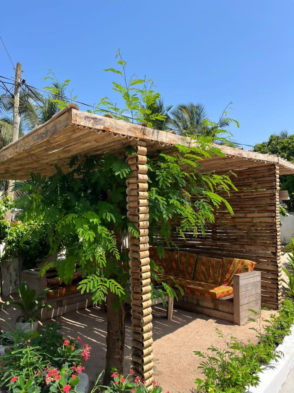 African Treasure Beach Resort Kokrobite Exteriör bild